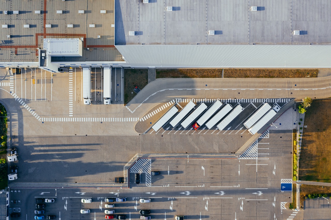 Container yard storage in Kent, WA